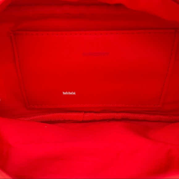 🆕 HOST PICK 💕 Burberry Beauty Cosmetic Case to Convertible Crossbody Bag Purse - Picture 9 of 12